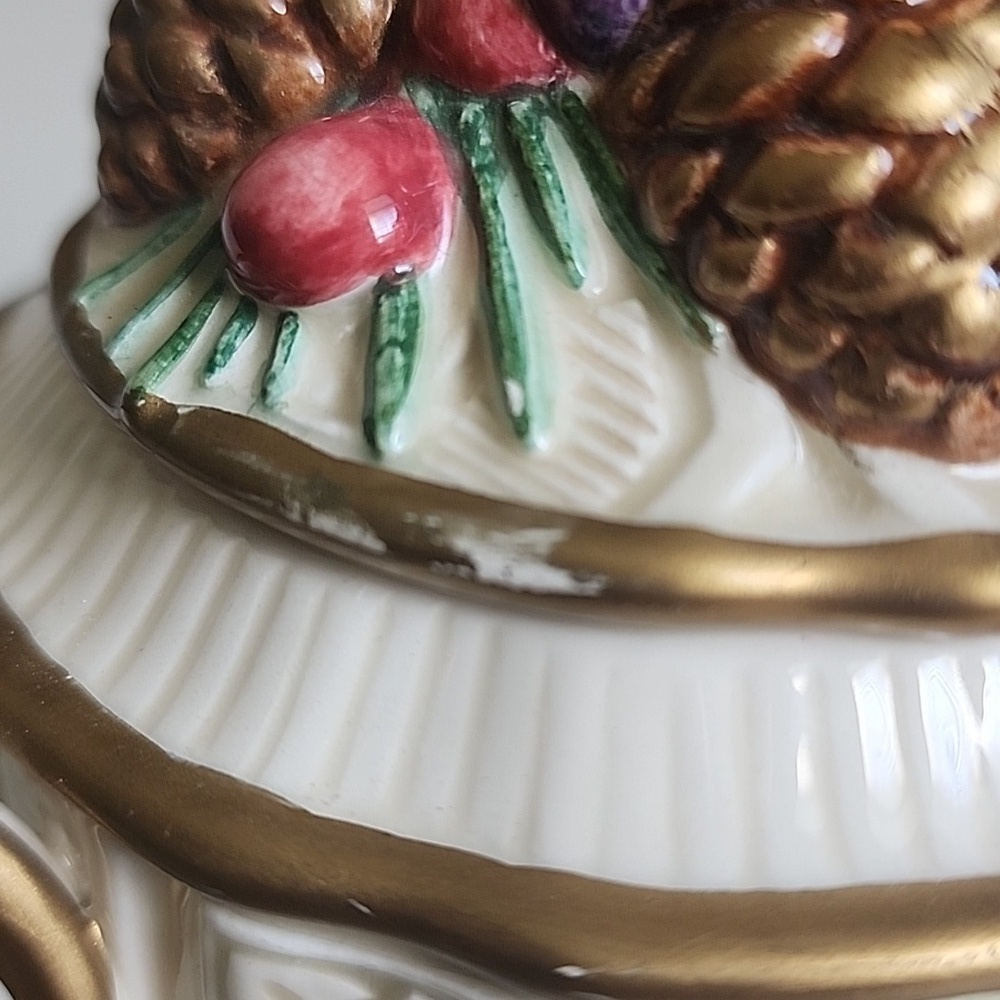 Fitz and Floyd Classics 1990 Winter Spice Christmas Sugar bowl with lid - Picture 4 of 8
